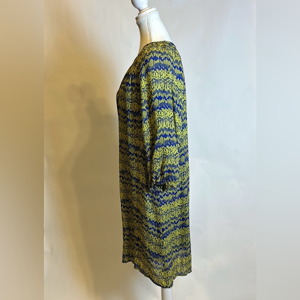 Shoshanna | Silk Chartreuse and Purple 3/4 Sleeve Shift Dress | Size 6 - Picture 10 of 17
